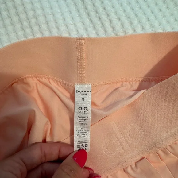 Alo Aces Skirt – Soft Peach – Size S - Picture 3 of 3